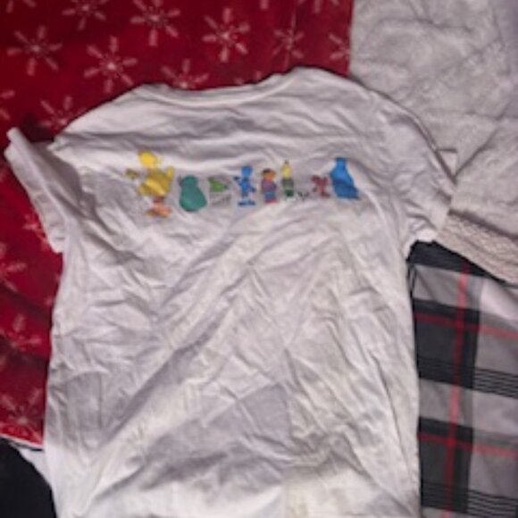 Sesame Street Top - Picture 2 of 3